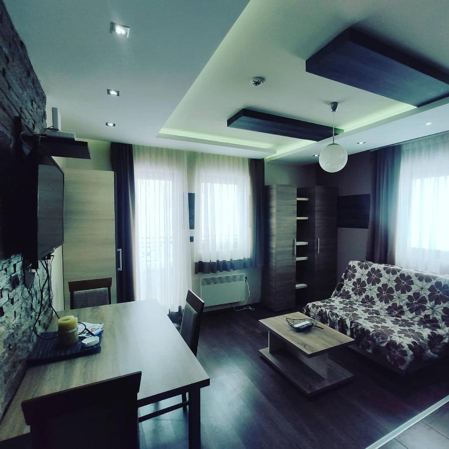 Apartman D16 Milmari 카파오닉 외부 사진